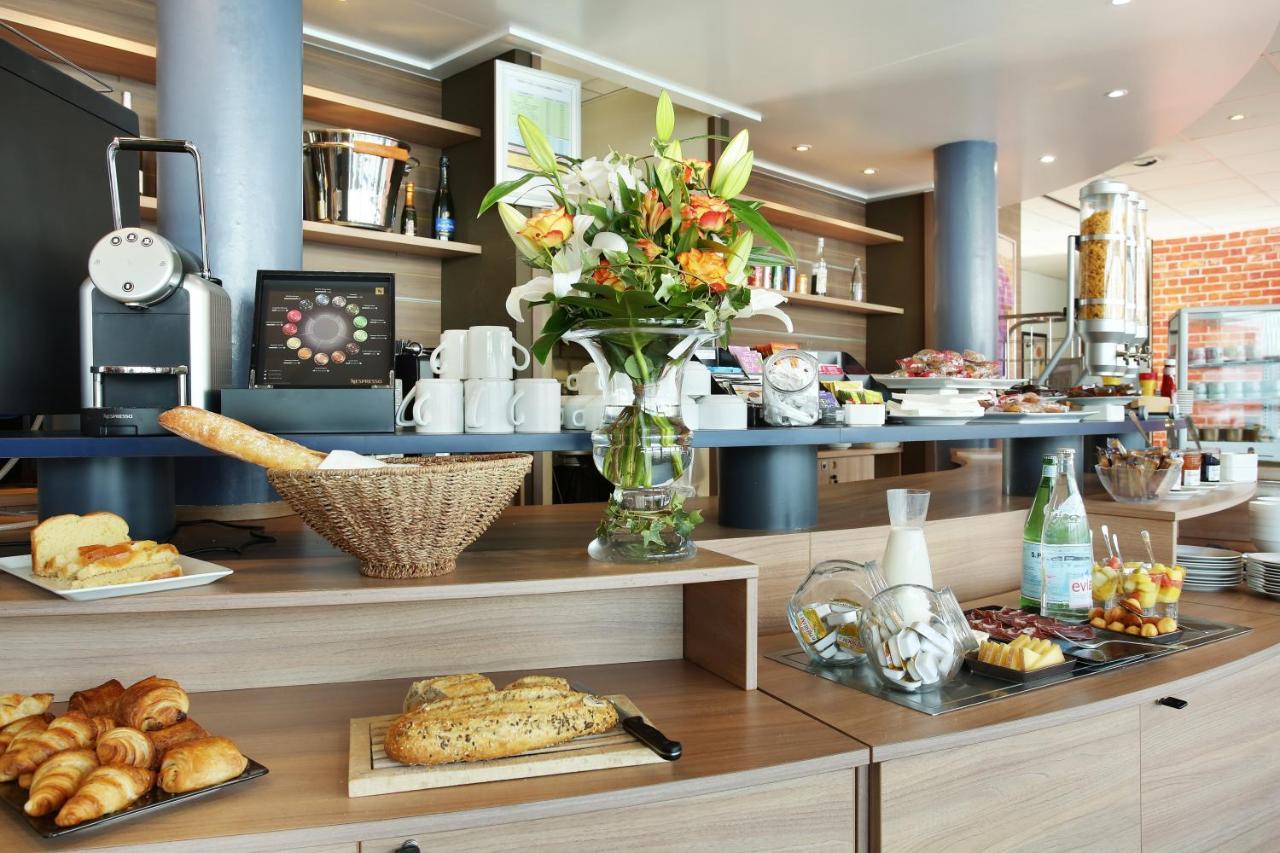 Suite-Home Orleans-Saran Eksteriør bilde